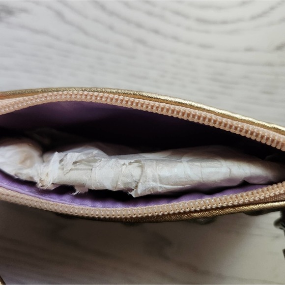 Coach Wristlet NWT - Picture 9 of 9